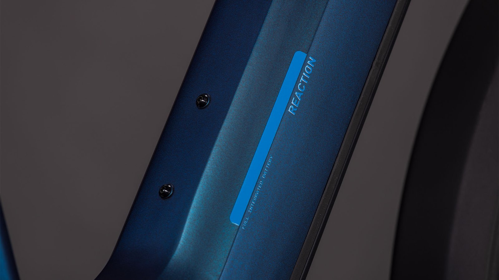REACTION HYBRID PRO 800 FE – Bild 4