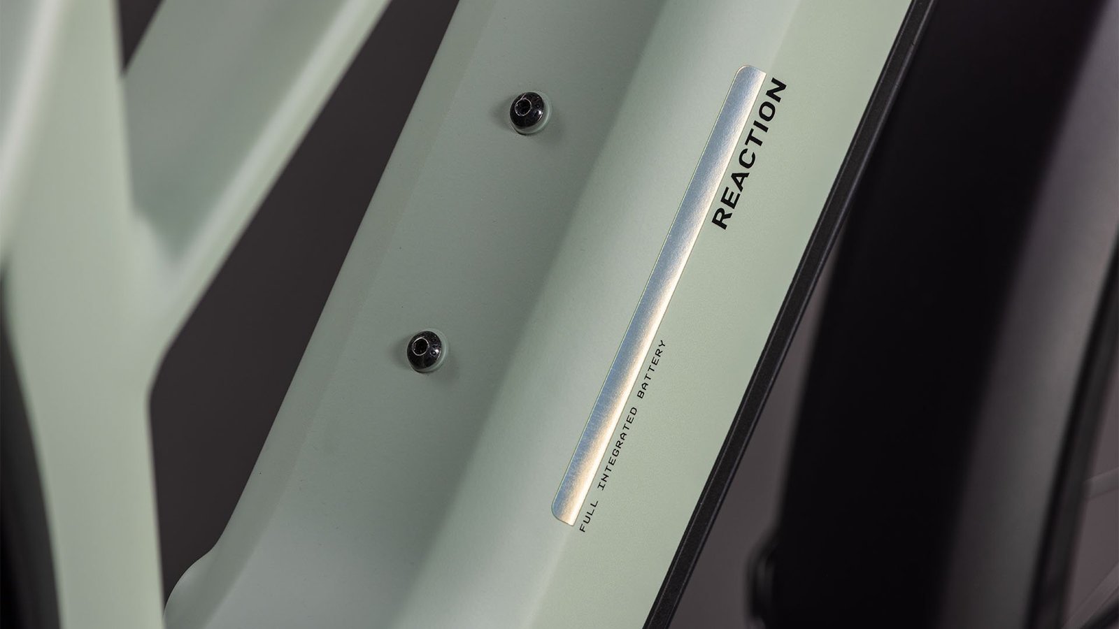 REACTION HYBRID PRO 800 FE – Bild 4