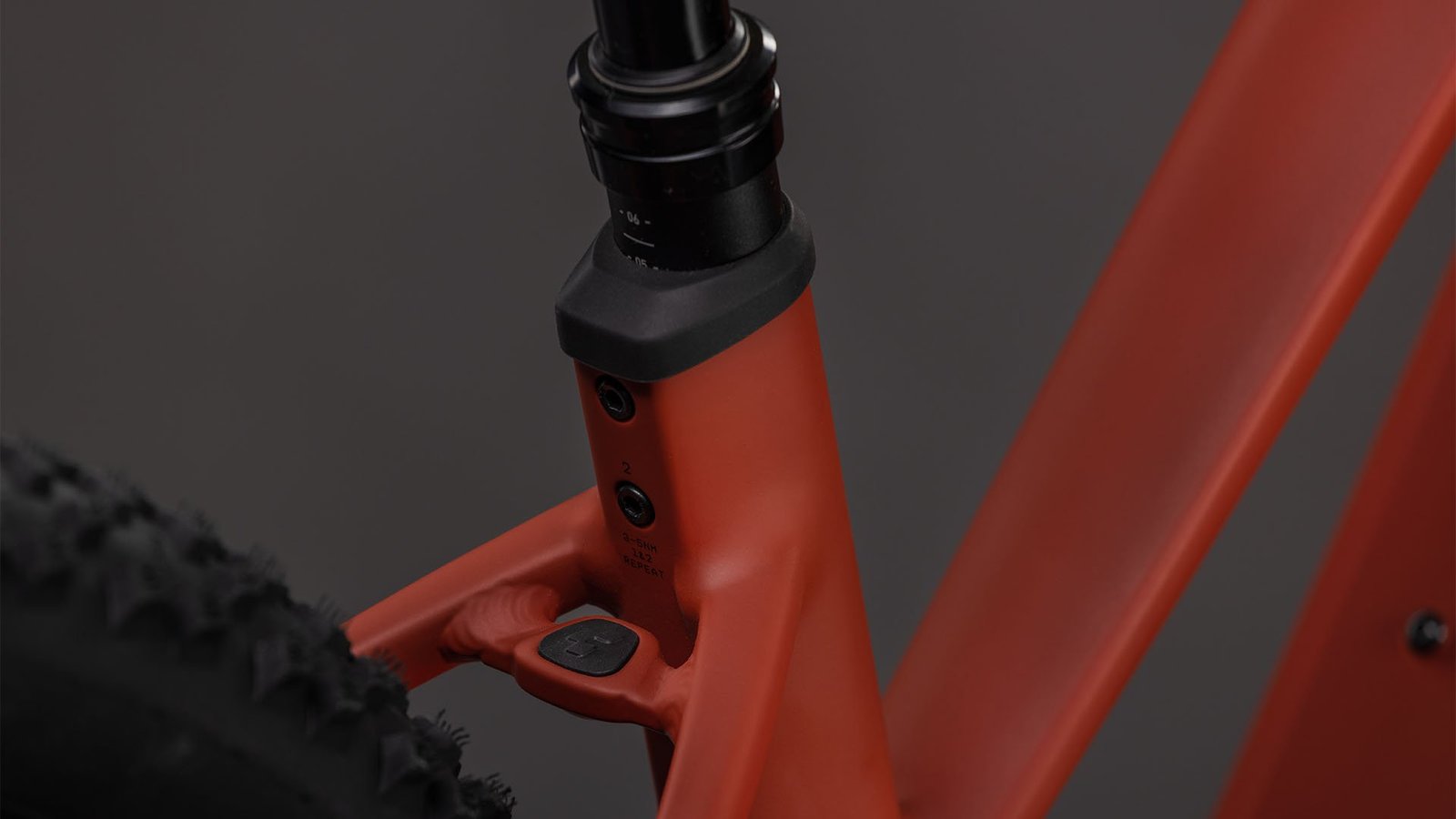 REACTION HYBRID RACE 800 – Bild 6