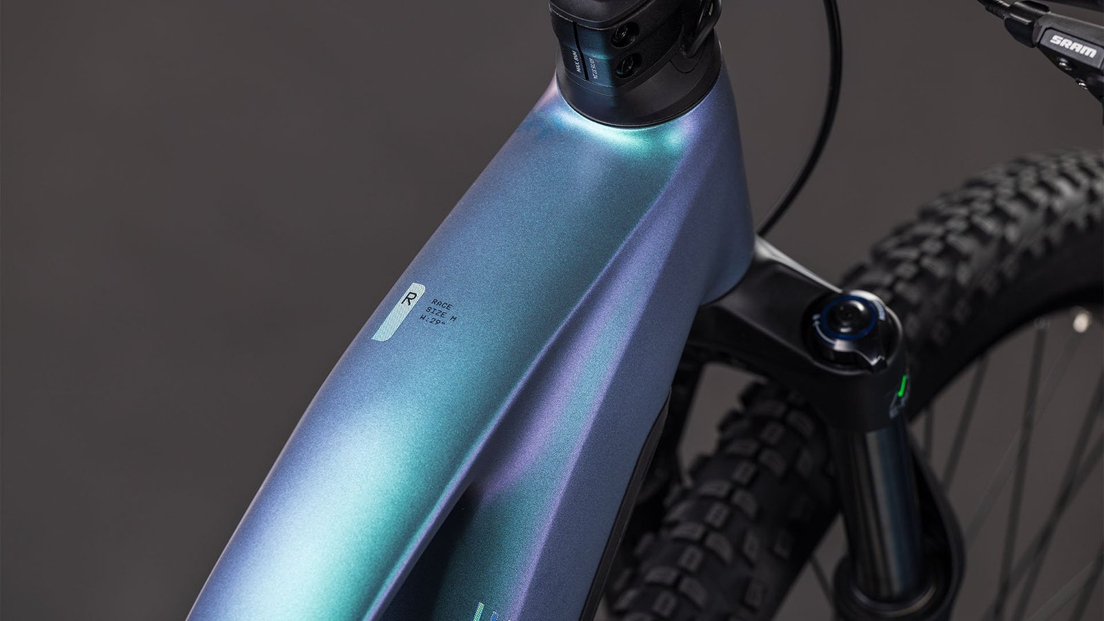 REACTION HYBRID RACE 800 – Bild 4