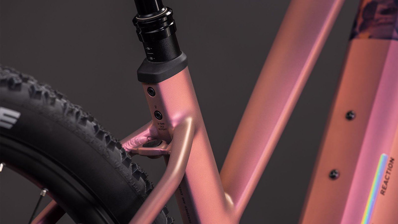 REACTION HYBRID SLX 800 – Bild 5