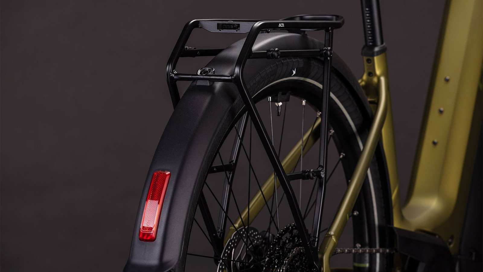 TOURING HYBRID PRO 800 – Bild 4