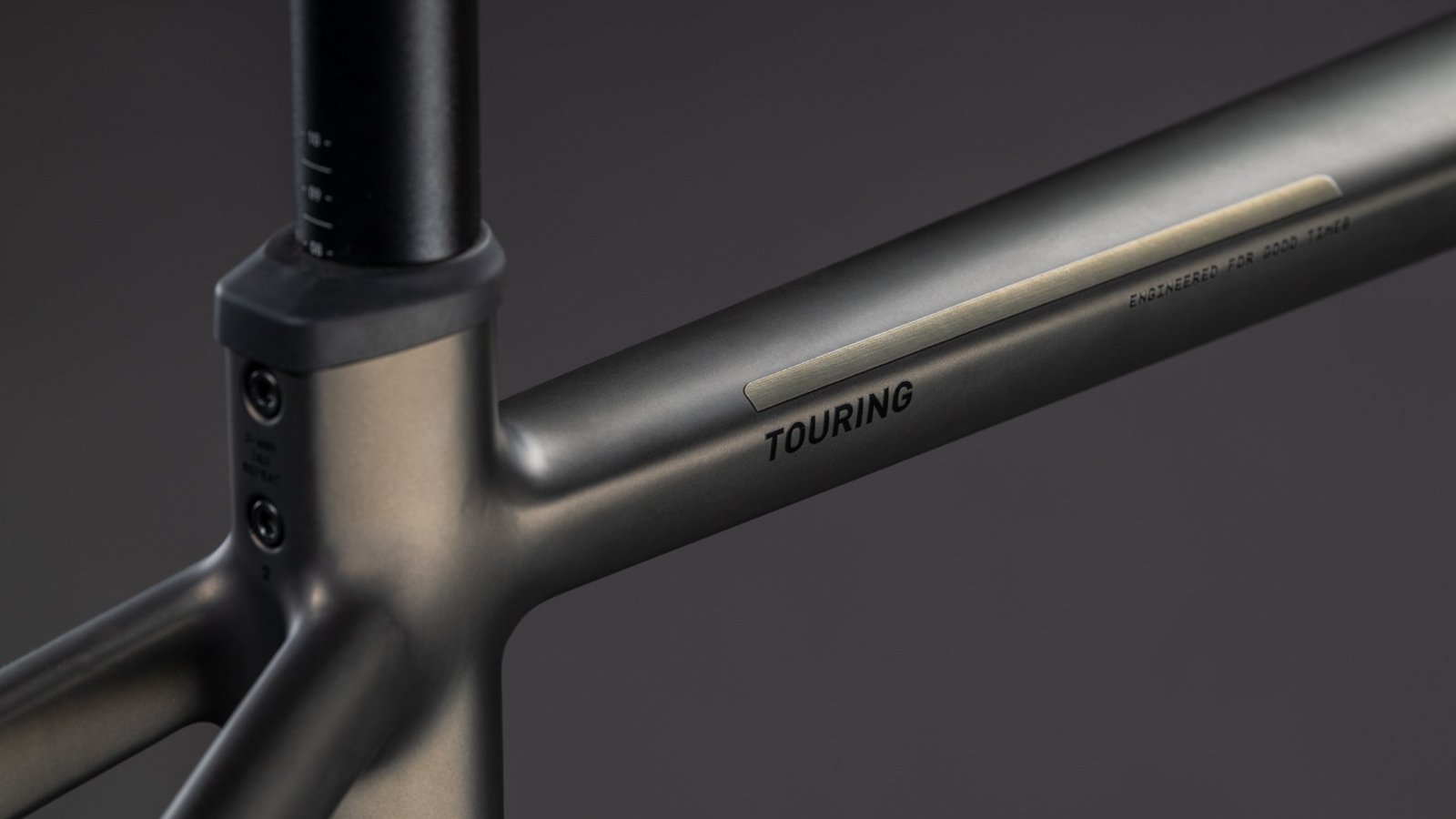 TOURING HYBRID COMFORT SLX 800 – Bild 5