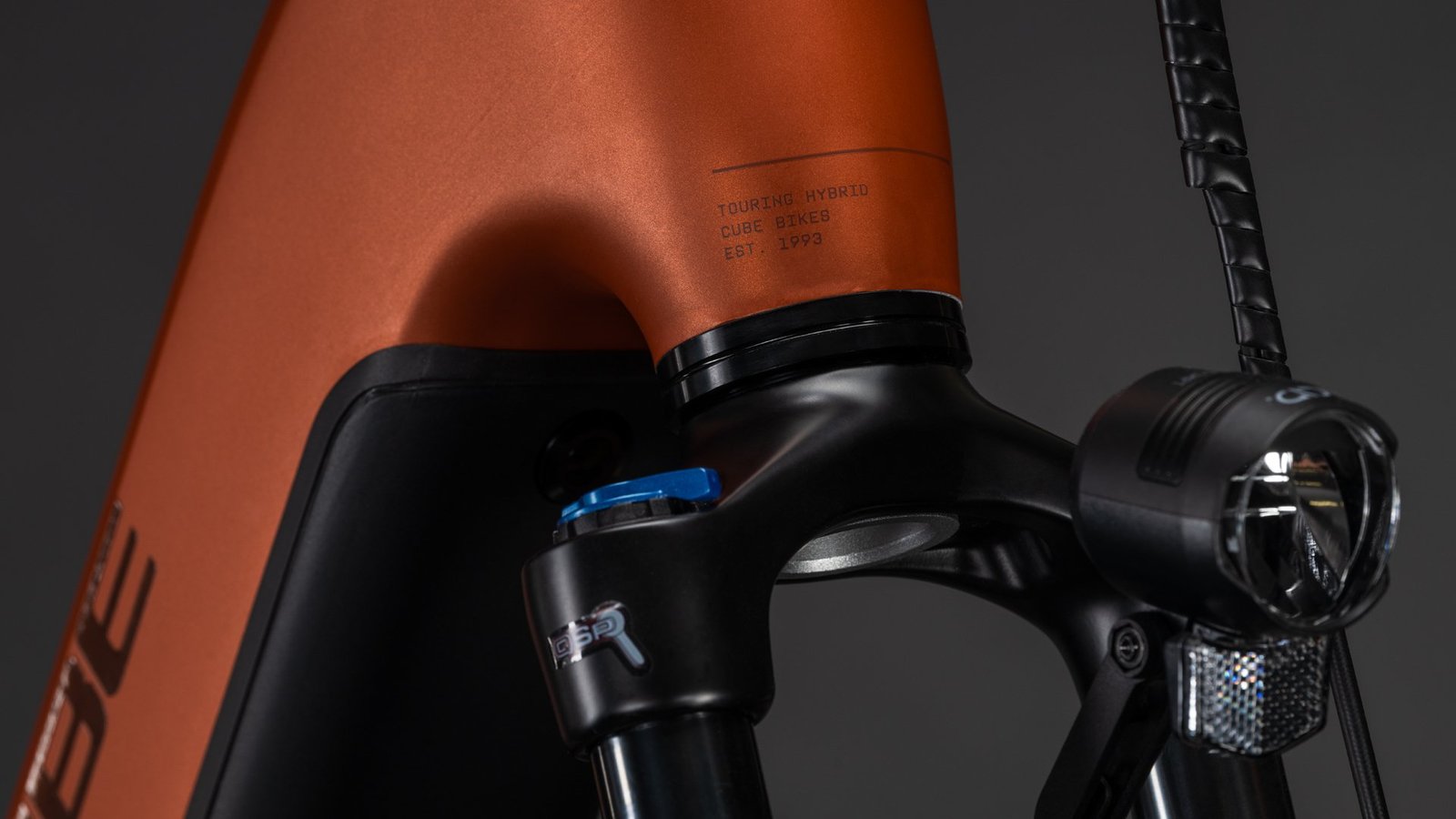 TOURING HYBRID COMFORT SLX 800 – Bild 7