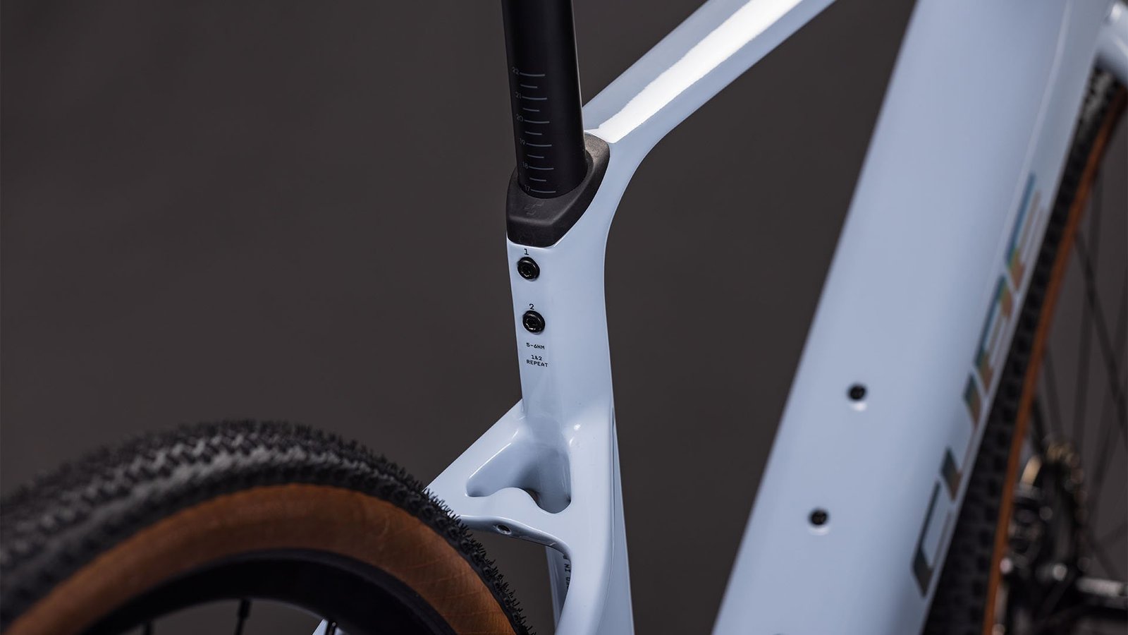 NUROAD HYBRID C:62 SLX 400X – Bild 4